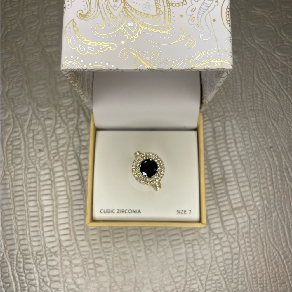 Charter club ring, size 7 w/ cubic zirconia stone